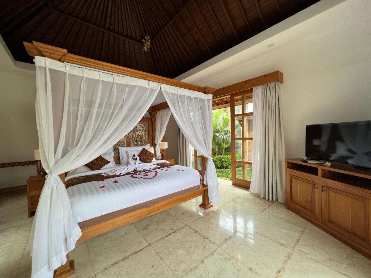 Danakha Villa Ubud Тегалаланг Екстериор снимка